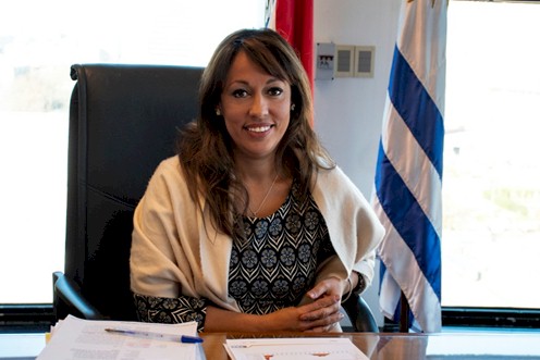 cabezamartini's tweet photo. 🔴 Directora de UTE @FcardonaUy en @NadaQuePerderuy sobre archivo de Gas Sayago: "Dijimos que esto iba a ser muy caro para UTE, 300 mil dólares auditoría y 15 mil para abogado Barrera. Un tema mediático y político. En el directorio se presentó denuncia y nunca más se tocó el tema".