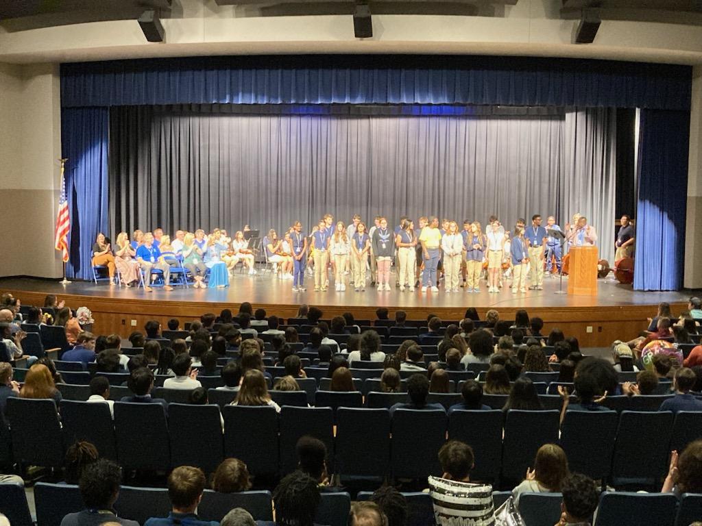 Congratulations to our 8th grade class on your promotion to high school! 
🥳
#Allison259FutureFocused