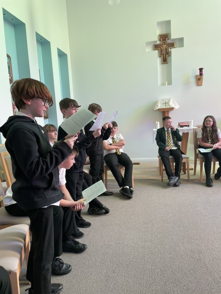 MrsDunnRE's tweet photo. Great retreat with 7MO - reflecting on the wonder of creation @REAMG22 @ArchbishMcGrath https://t.co/LJA2uZbdRe
