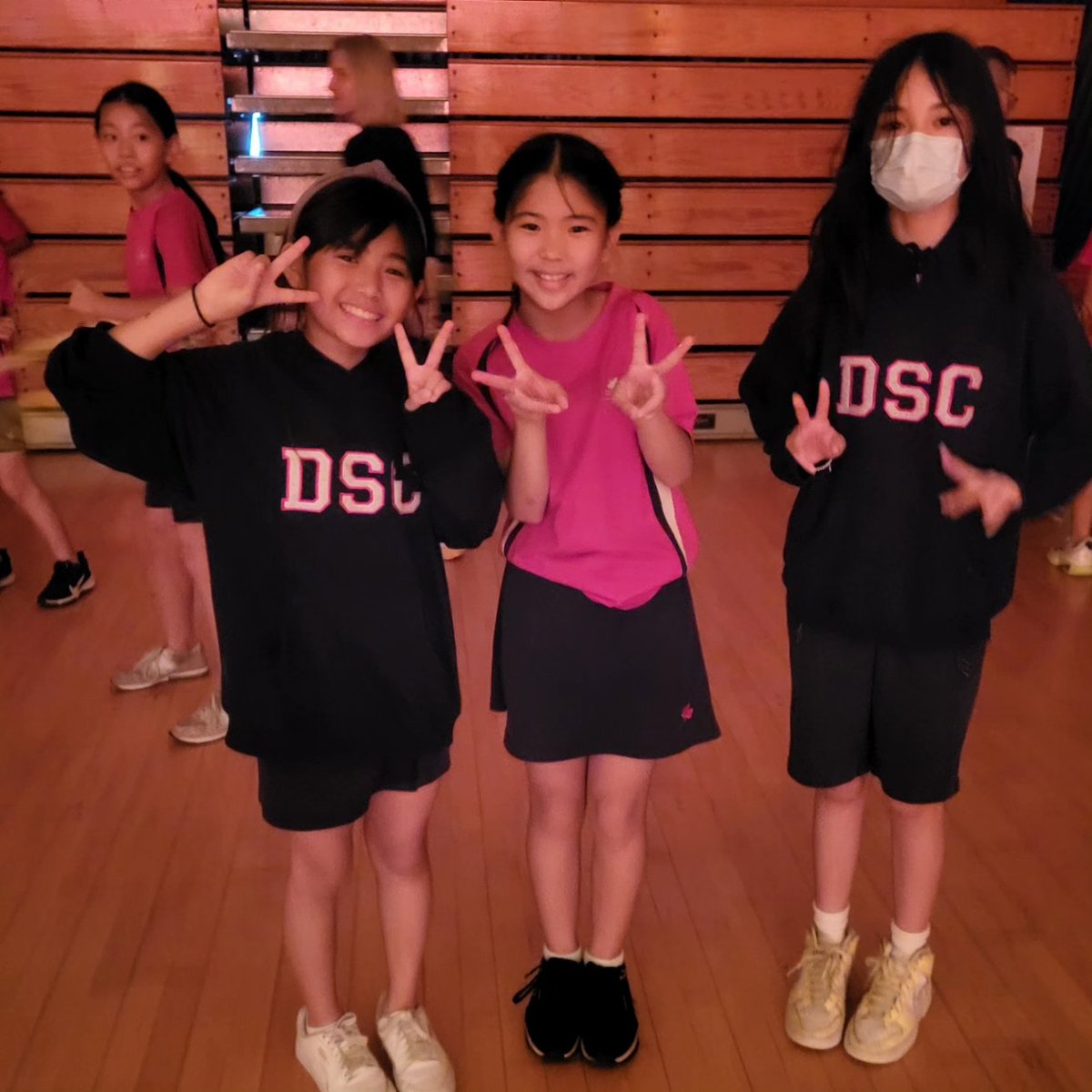 mrstedstone's tweet photo. Grade 5 and 6 Spring Dance! 💃🕺We had so much fun today dancing and playing with our friends. Thank you Student Council for all your help this year planning and running events. Your efforts have contributed greatly to our school community. https://t.co/z8qPaq7OaF