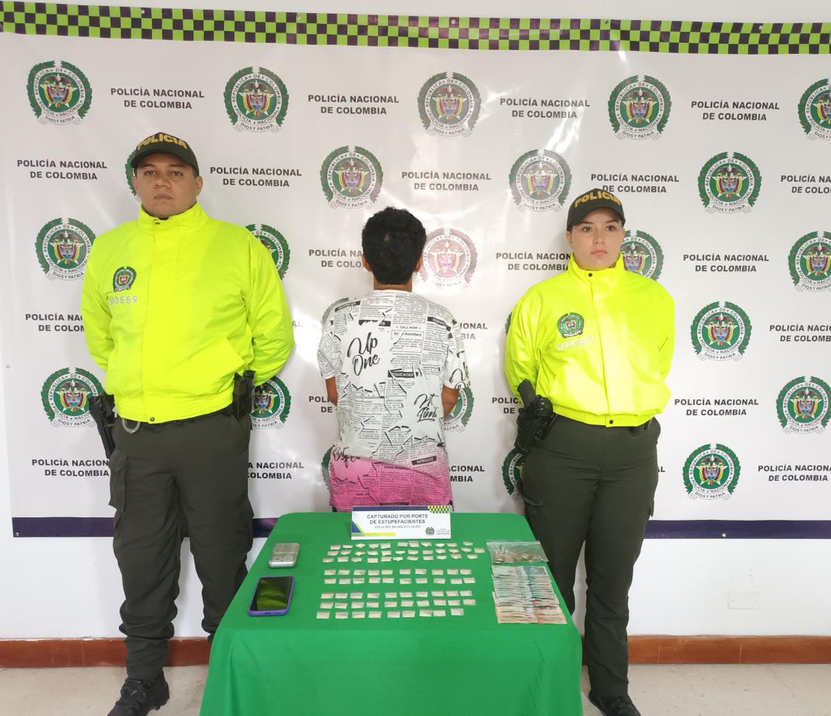 Departamento de Policía Caldas tweet media