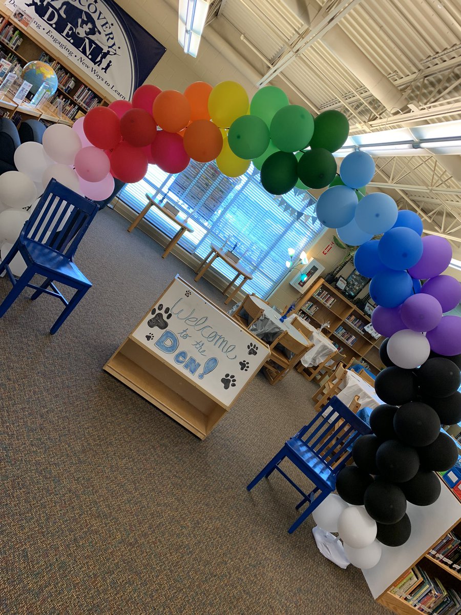 AnEducator's tweet image. It’s almost time for 4th gr author signing party @DHElementary @DHELibrary #ProudAuthors #spslib