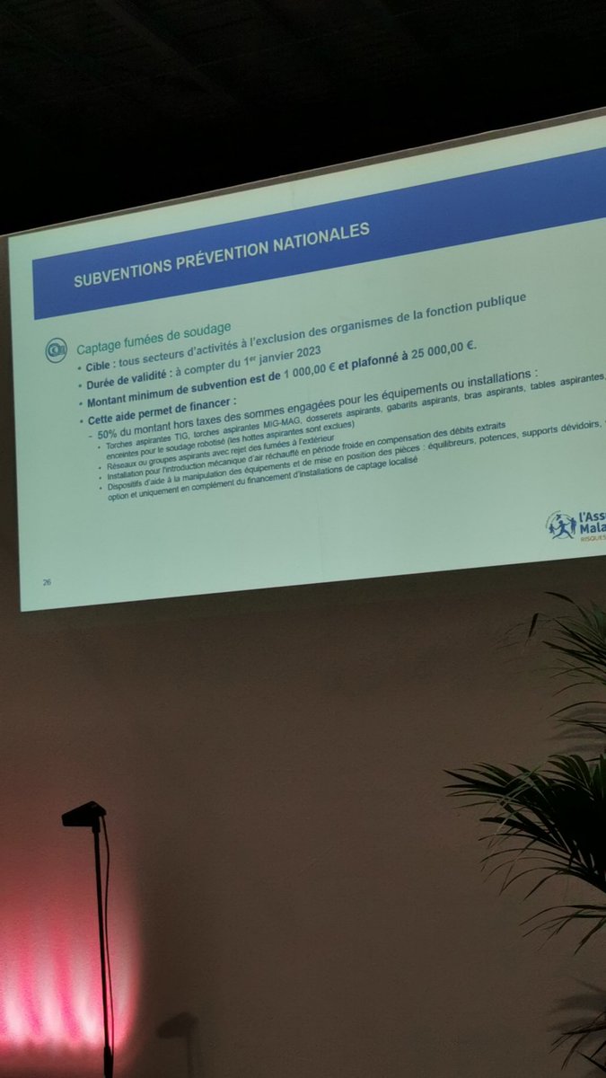 Preventica's tweet photo. 🛑En direct de #PrevParis : Jean-Alexandre Balberde, ingénieur conseil de la @CRAMIF fait le point sur les subventions de #prevention nationales    en faveur des #TPE #PME https://t.co/4CL1wb94mu