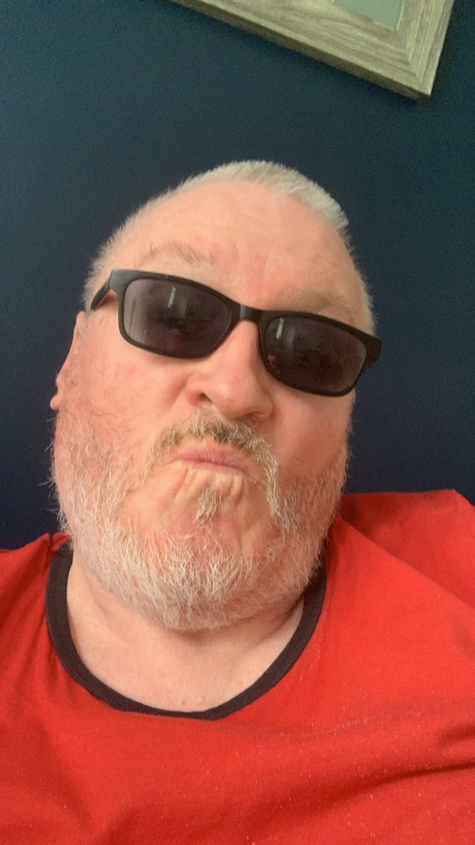 Blowing kisses again good afternoon c