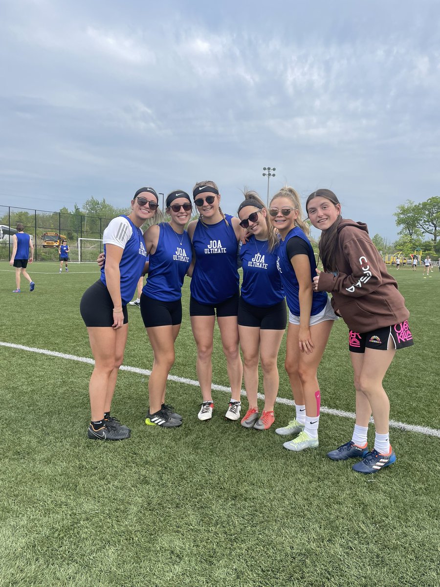 MsRosarJOA tweet media