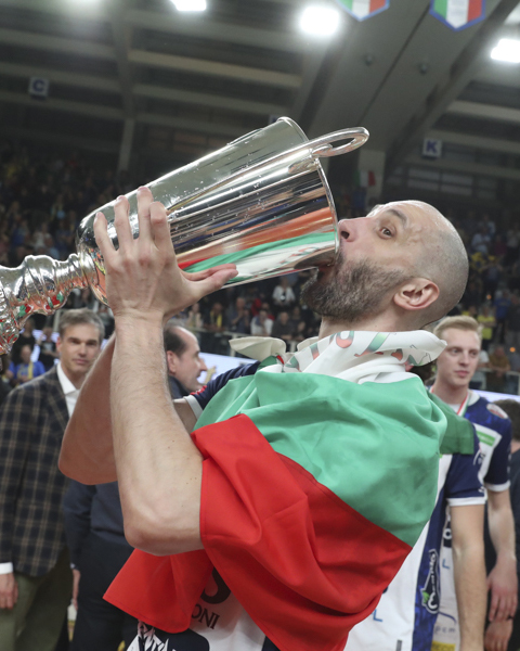 Problemi di Volley tweet media