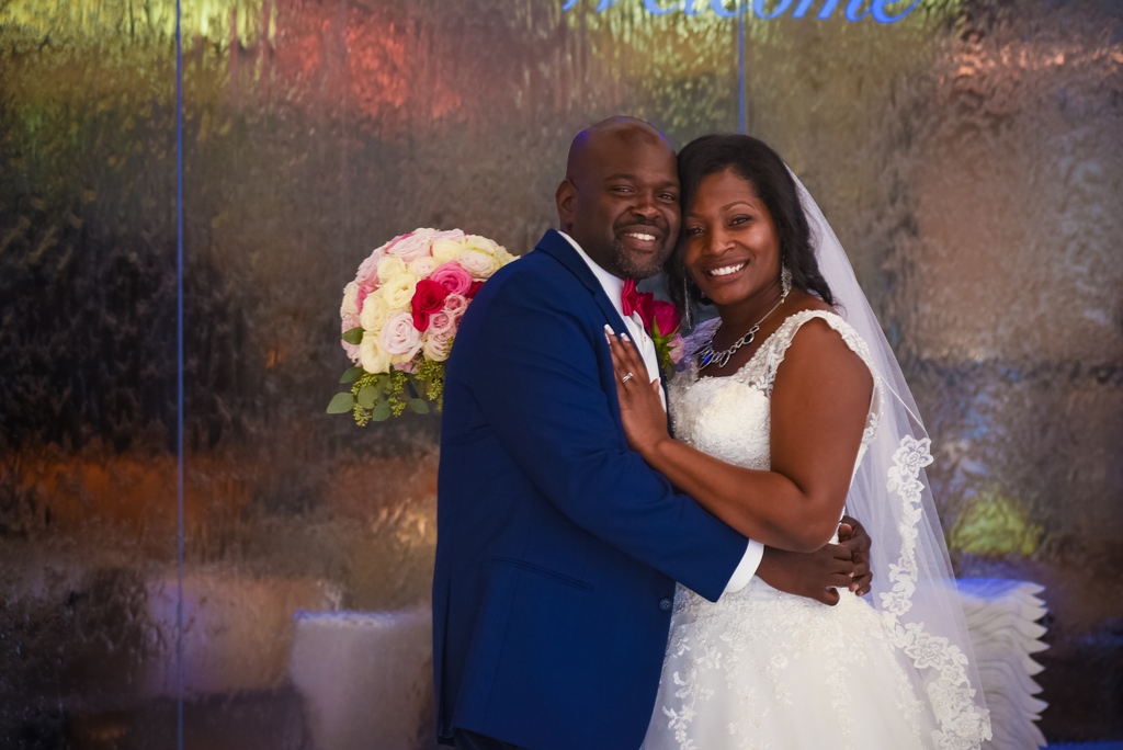 Just keep smiling. Love capturing these smiles.

#beautiful #smile #modernbride #married #realwedding #weddingphotographer #groom #weddingdress #wedding #weddingceremony #weddinginspiration #weddingdetails