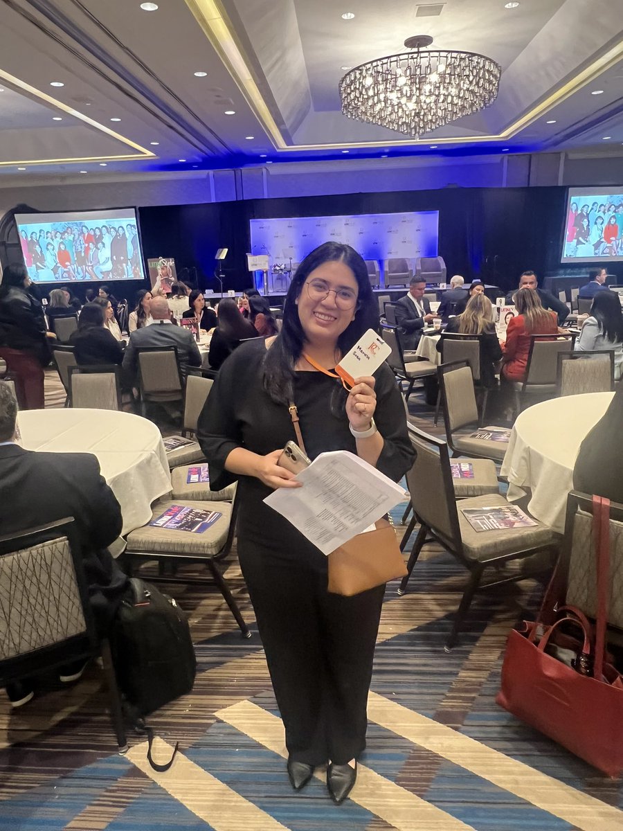 ROIG_DC's tweet image. Gearing up with for an exciting day @LATINAStyleMag  25th Anniversary! #LS50 @MarianaRoig