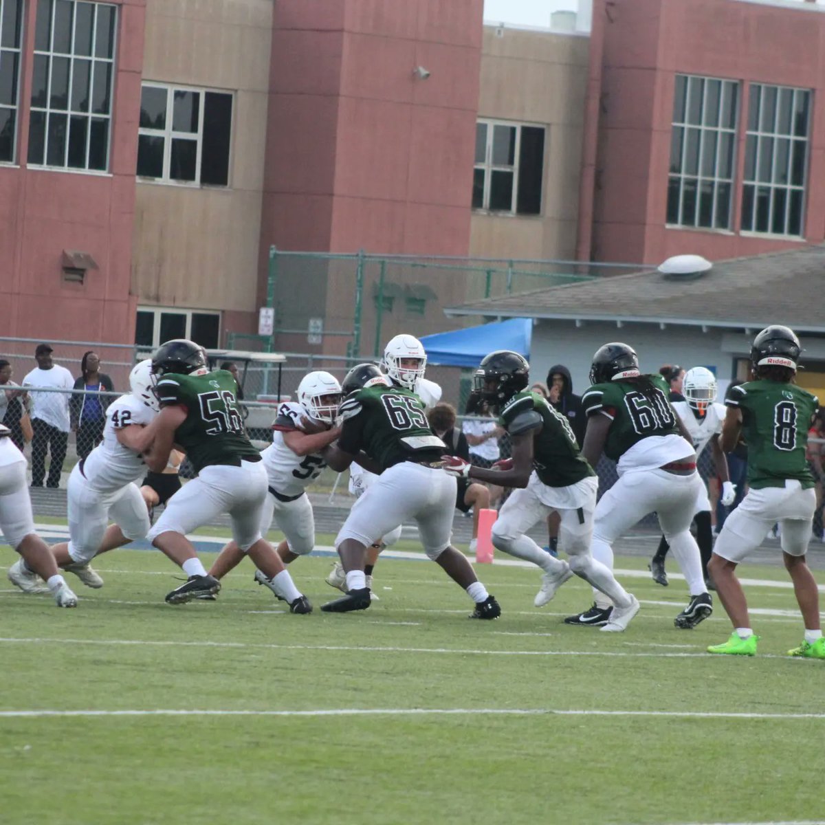 EHSTrojanFTBL's tweet photo. Spring 2023 ~ Complete
#evanstrojans
#pinehills
#football https://t.co/Fr4nABQJXG