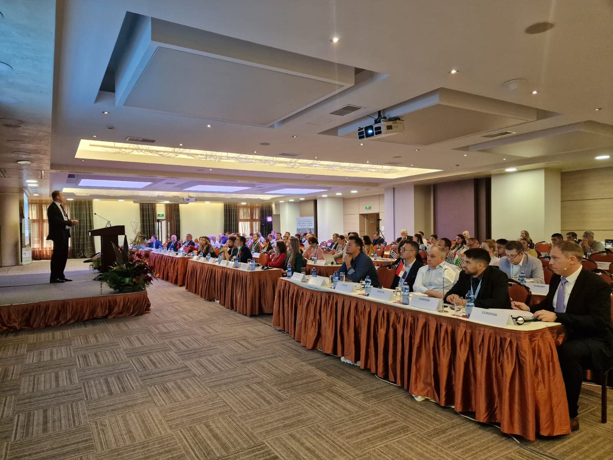 General Fisheries Commission for the Mediterranean (@UN_FAO_GFCM) on Twitter photo 2023-05-24 12:45:06 📢 #GFCM joins the #Eurofish conference: #Aquaculture in Europe – Sustainable Seafood for the Future - with over 178 participants from 37 countries❗️ @HamzaHoussam01 presented the GFCM aquaculture activities in the #BlackSea Visit the page to know more: fao.org/gfcm/activitie… 📢 #GFCM joins the #Eurofish conference: #Aquaculture in Europe – Sustainable Seafood for the Future - with over 178 participants from 37 countries❗️ @HamzaHoussam01 presented the GFCM aquaculture activities in the #BlackSea Visit the page to know more: fao.org/gfcm/activitie…