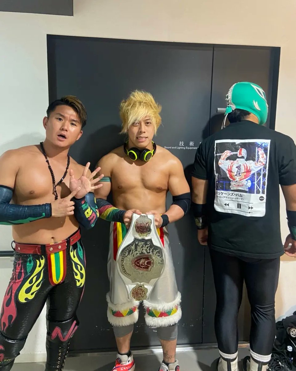 lee_7122's tweet photo. 横浜➡️札幌➡️函館➡️盛岡➡️新潟🎧🎧🎧
WE ARE NATURALVIBES 🔥
#dragongate #prowrestling
#NATURALVIBES #Bravegate #champion https://t.co/G7EufAdM2u