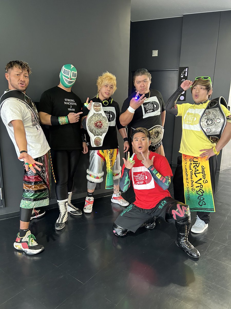 lee_7122's tweet photo. 横浜➡️札幌➡️函館➡️盛岡➡️新潟🎧🎧🎧
WE ARE NATURALVIBES 🔥
#dragongate #prowrestling
#NATURALVIBES #Bravegate #champion https://t.co/G7EufAdM2u