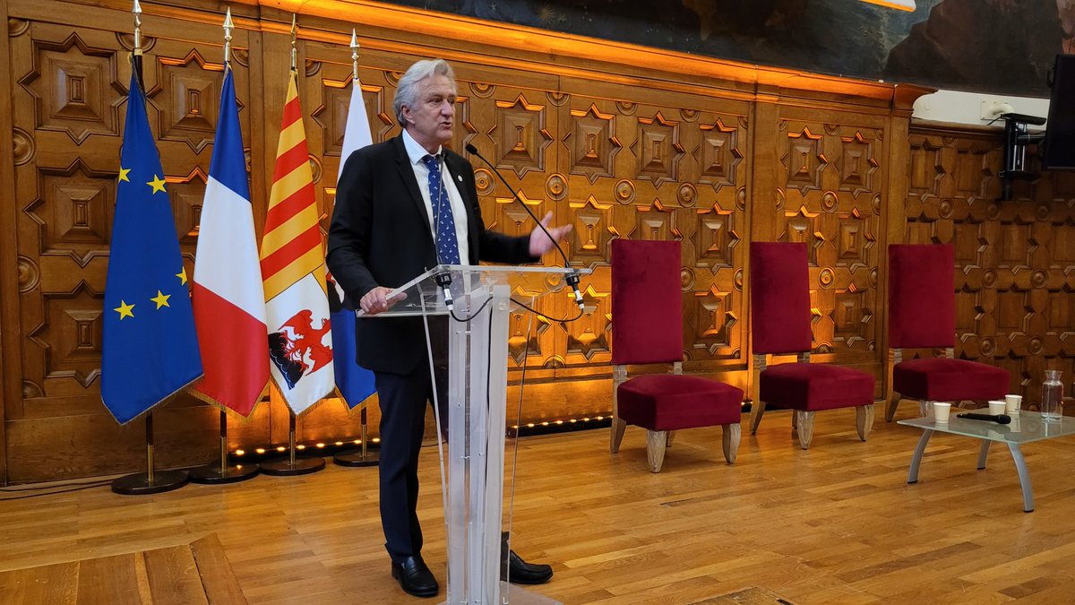 martialymartin's tweet photo. Un grand merci à M. Le Président de l'UCA @Univ_CotedAzur Jeanick Brisswalter @brisswalter et à JC Boisse, directeur @iut_nca pour leur accueil #AGADIUT2023 et l'introduction des thématiques majeures chères à l'université et au réseau @lesIUT #territoires #RSU #devdurable https://t.co/uQPLrvpkFr