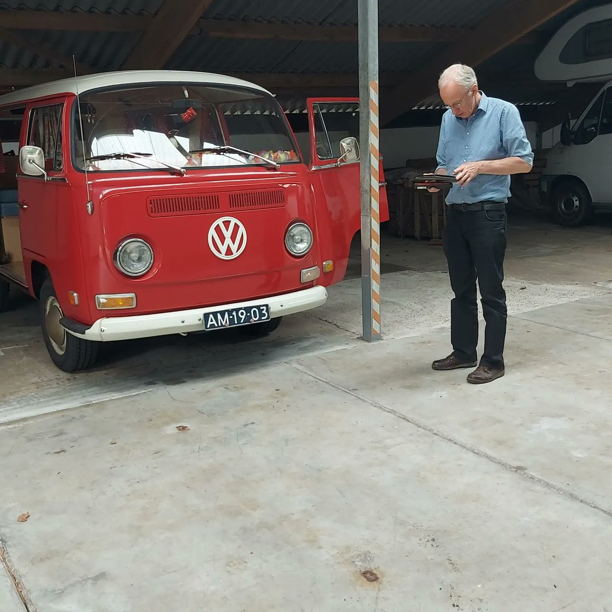 Taxatie #RODEROOS #VWT2 #VWLOVE #VWLIFE #AIRCOOLED #RETROCAMPER #FOREVERLOVE #STIJLVOLKAMPEREN