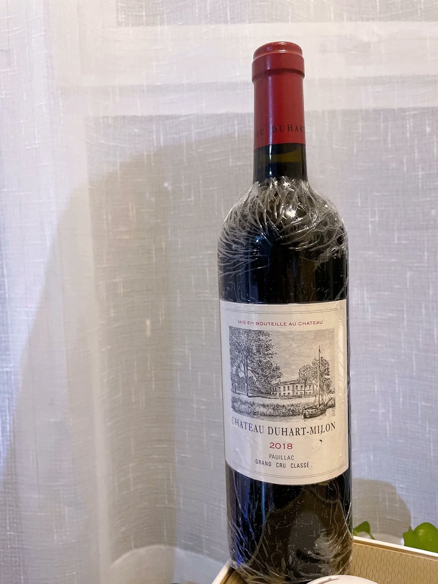 People who smoke have stories, people who drink have things on their mind.😉