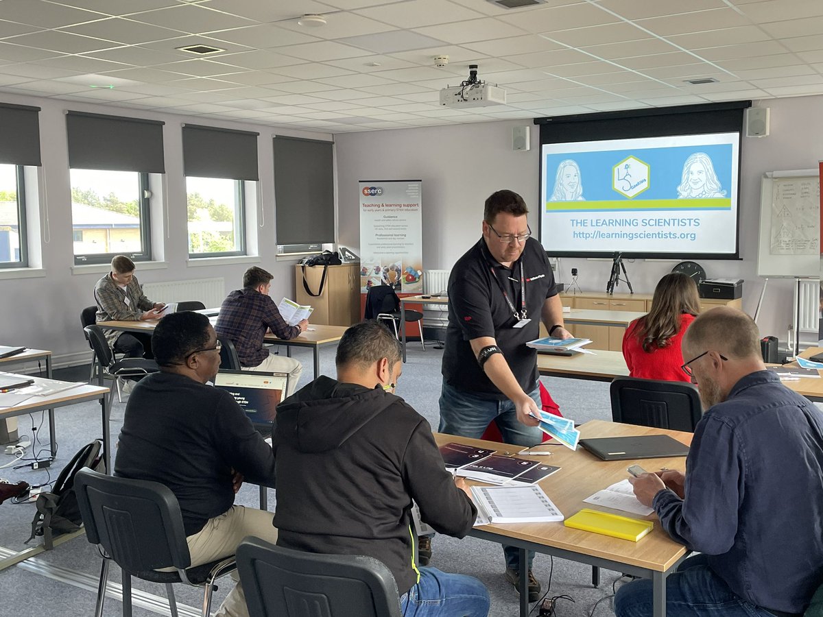 stuartphysics's tweet photo. Effective study skills in physics teaching with @PhysicsDrew at the @IoPScotland @SSERCphysics #IOPPTSS #SubjectsMatter #SubjectSpecificProfessionalLearning https://t.co/RVy05K4rZH