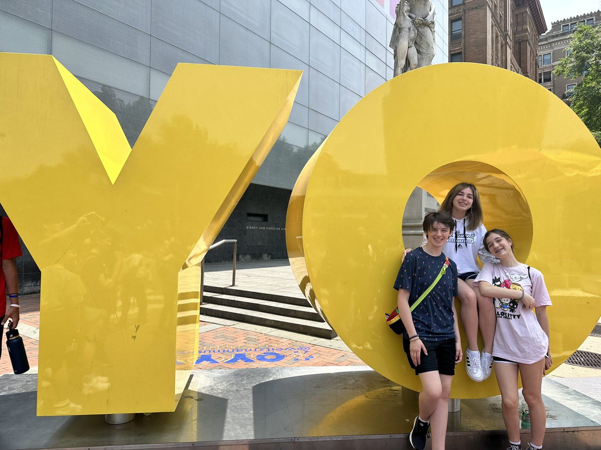 Couple more from Philly ! #hmsdctrip23
