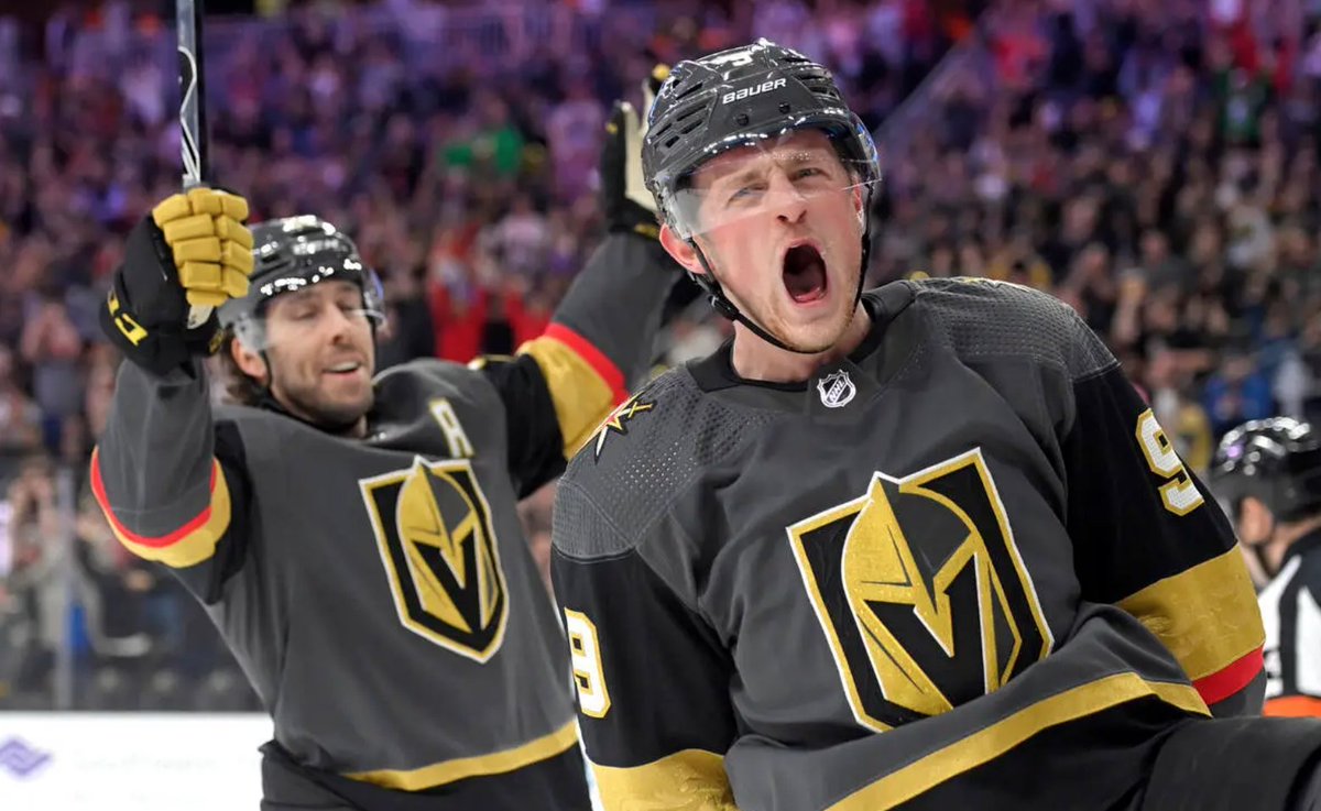 BucSidelineGuy's tweet photo. Latest @lastwordonsport media Pod! Lots of takes on #NBAFinals / #VegasBorn to #StanleyCup again + New @NFLonPrime "Flex Scheduling" disaster in waiting? #Indy500 & more w/THE @TCMartin21 !
@MattZemek @AriRussell @MikeGillShow
🎧🏀📺🔥 Full Show/Takes: https://t.co/IneNwQO7jX https://t.co/xennLD3I63