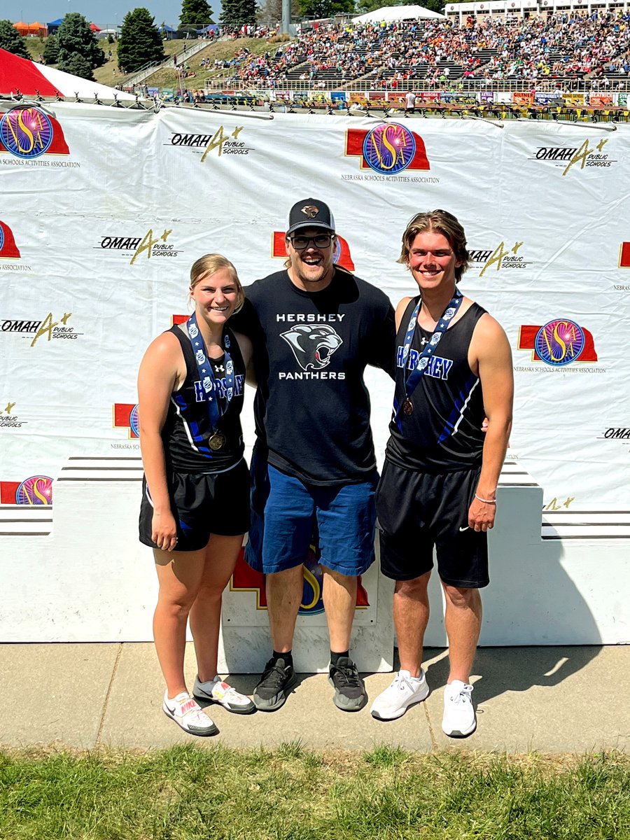 Hershey Throws tweet media