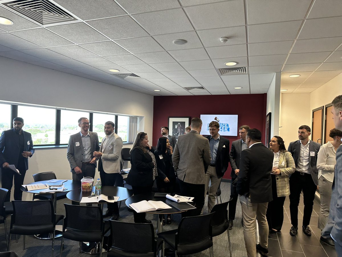 Chris Brown (@chrisbrowny10) on Twitter photo Fantastic morning at the #U3BMConf - growth break outs well underway #growth #progressive <a href="/kierancregan/">Kieran Cregan 💙💛</a> <a href="/gpincheshire/">Gary Palmer</a> <a href="/clairegrimes111/">Claire Graham</a> <a href="/nobbyjennings/">Liam Jennings</a> Fantastic morning at the #U3BMConf - growth break outs well underway #growth #progressive <a href="/kierancregan/">Kieran Cregan 💙💛</a> <a href="/gpincheshire/">Gary Palmer</a> <a href="/clairegrimes111/">Claire Graham</a> <a href="/nobbyjennings/">Liam Jennings</a>