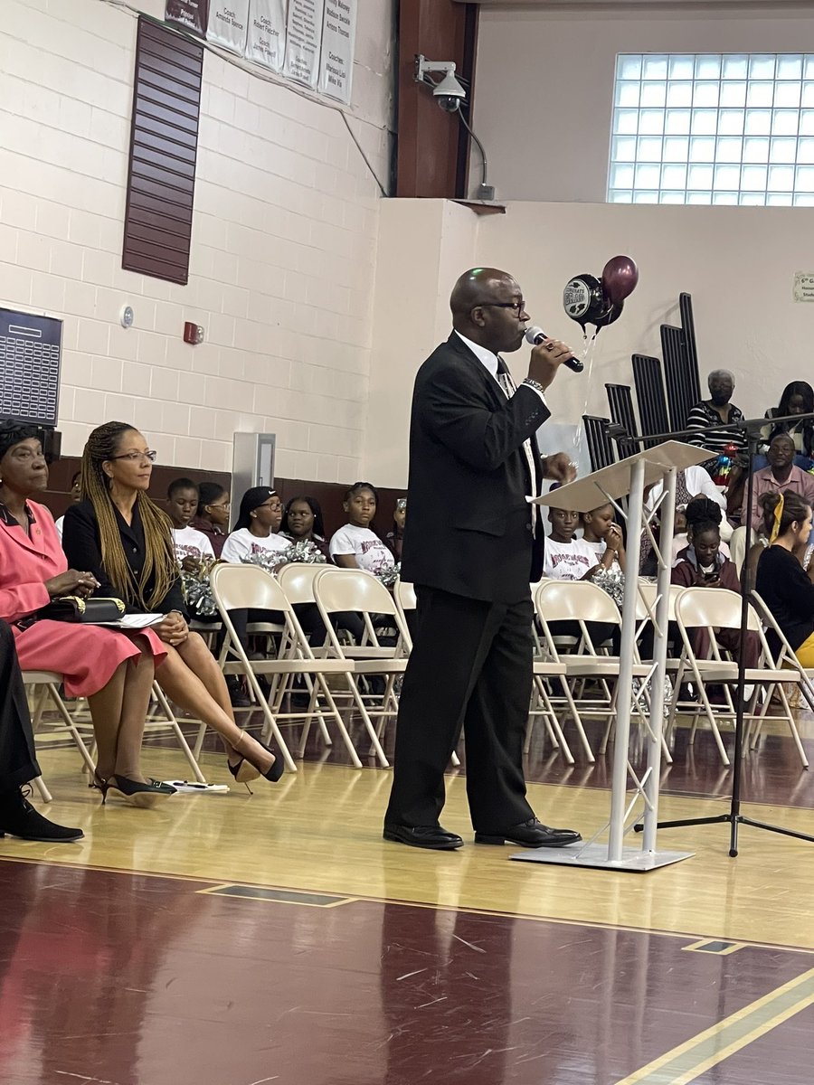 RooseveltMS_PBC's tweet photo. Congratulations to the RMS class of 2023! Your middle school journey has been nothing short of unique and we are so proud of all of your accomplishments! Best of luck in high school! https://t.co/B1MwGEswlu