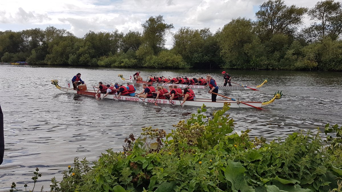 Are you looking for a team challenge this summer with your company? 👀Take a look at the brilliant Pangbourne Dragon Boat Race on 10 June. 🐲
ow.ly/GhTz50OugGw
#TeamLaunchpad #challenge #homeless #RdgUK #CSR