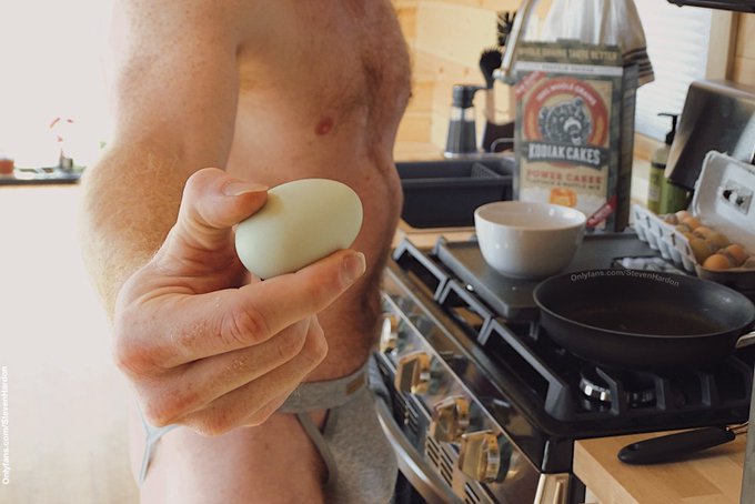 Follow me on my new https://t.co/vPjgj5GZIJ 📸 StevenHardonOfficial . https://t.co/jFOkMsFCUm