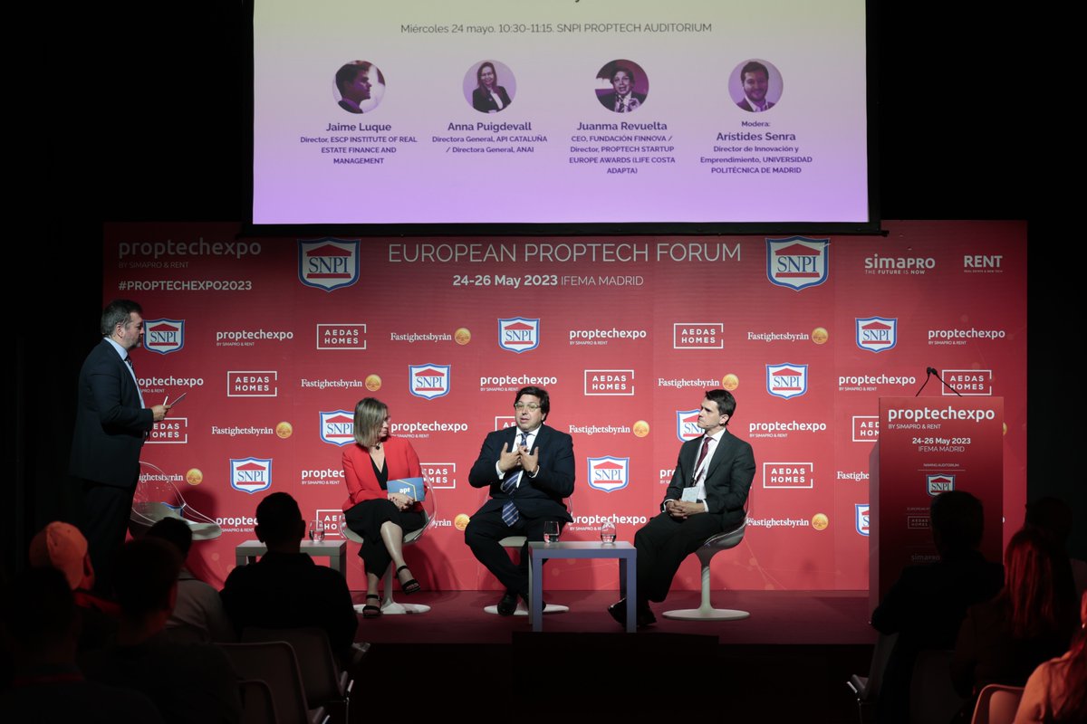 simaexpo's tweet photo. 📝Finalizada la mesa “El ecosistema proptech español en el contexto europeo. Tendencias y retos” moderada por Arístides Senra, Director de Innovación y Emprendimiento de la Universidad Politécnica de Madrid. https://t.co/EkQuWSdL6j