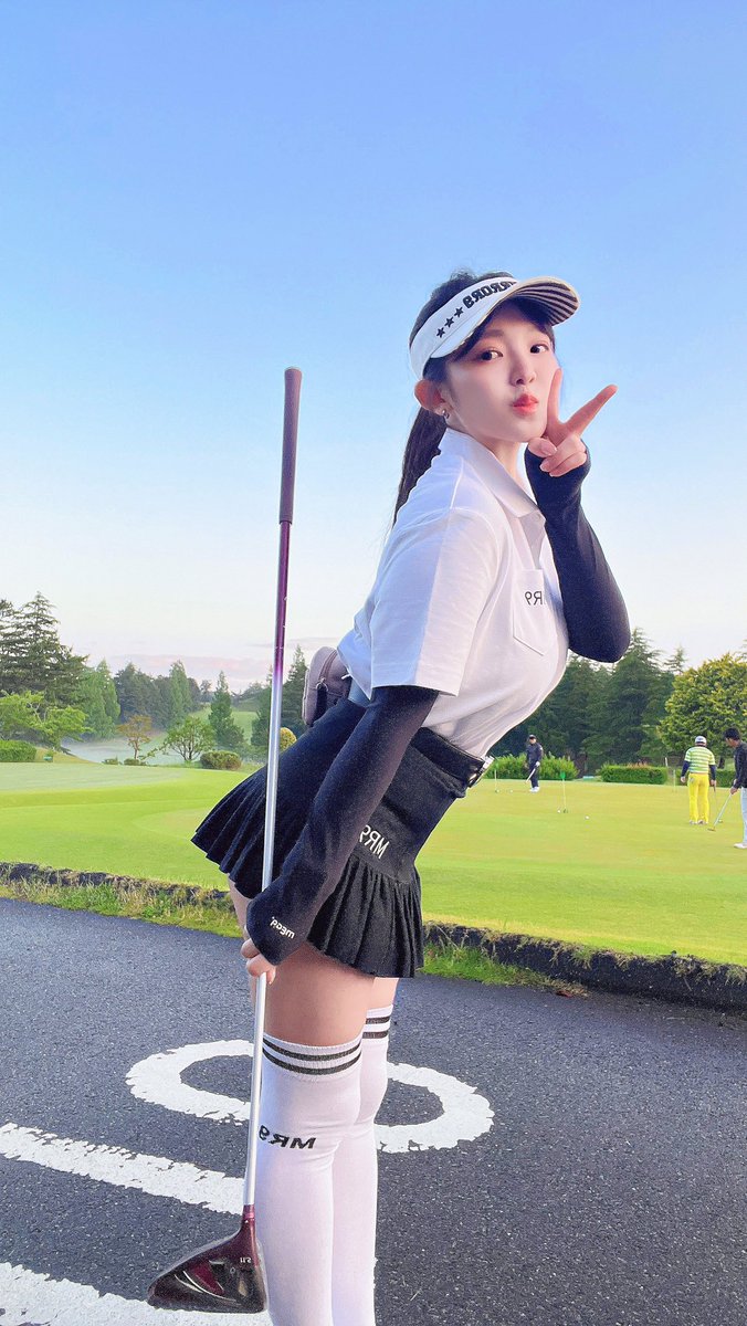 半年ぶりのゴルフ⛳️
2:30起きアーリーバード🌳
めちゃくちゃ走り回った🤣💦
ゴルフ場に行くと心が満たされる❤️
#1mmでもいいなと思ったらRT 
#天木ゴルフ https://t.co/mbGhoYNn2N