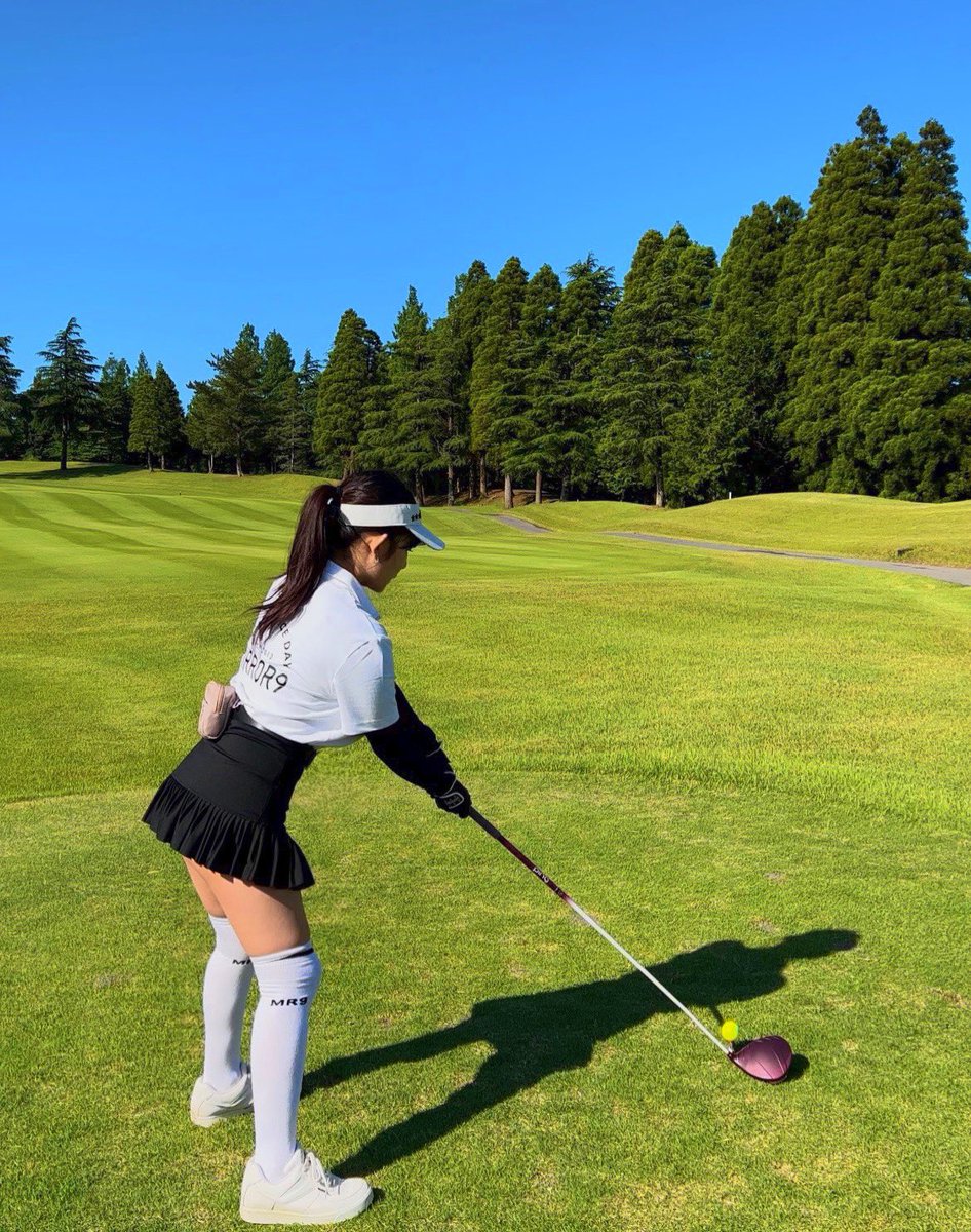 半年ぶりのゴルフ⛳️
2:30起きアーリーバード🌳
めちゃくちゃ走り回った🤣💦
ゴルフ場に行くと心が満たされる❤️
#1mmでもいいなと思ったらRT 
#天木ゴルフ https://t.co/mbGhoYNn2N