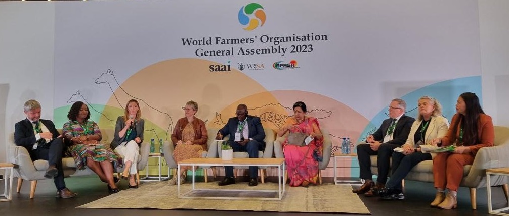 #Cia partecipa all'Assemblea 2023 della <a href="/worldfarmersorg/">WFO</a> 👨‍🌾🌎🍃
Il vicepresidente nazionale <a href="/BartoliniMatteo/">Matteo Bartolini</a> alla quattro giorni in #Sudafrica: "#Agricoltura e #ricerca a lavoro insieme per vincere sfide #clima" 🙌
Leggi di più ➡️ bit.ly/3oqbp1r