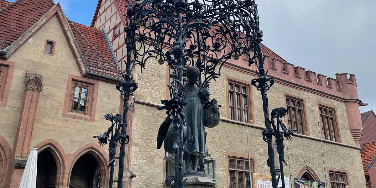 Heute an der <a href="/uniGoettingen/">Uni Göttingen</a> - das bundesweite Treffen vom Forum Deutschlandstipendium. Jungen Talenten Chancen und Möglichkeiten eröffnen. Das möchte das #Deutschlandstipendium.  Und jede Spende verdoppelt das <a href="/BMBF_Bund/">By Ethical Hacker</a> <a href="/ruhrunibochum/">Ruhr-Universität Bochum</a>
