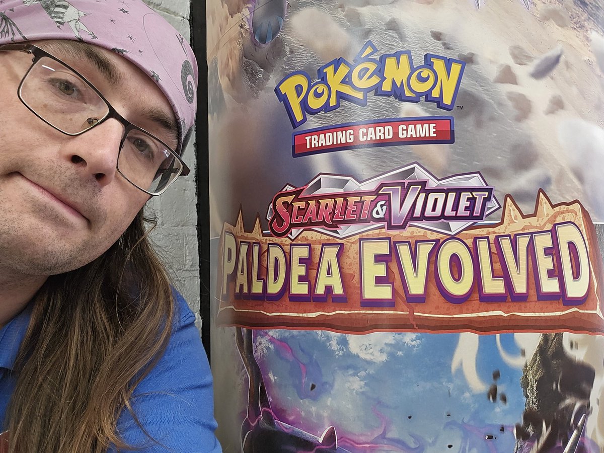 Paldea Evolved! 
Set 2 introduces some of those elusive and powerful legendary Pokemon! 

Think you have what it takes to add them to your team?

We'll be hosting 3 Prerelease events, and you can find the details here :
patriotgames.uk/department?typ…

#PlayTogether #Sheffield #Paldea