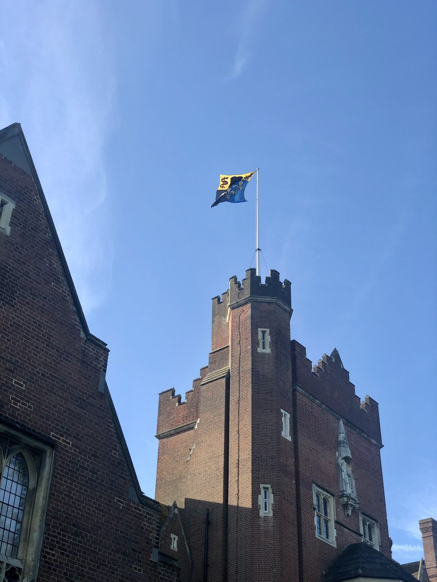 JanssonLiz's tweet photo. Good Luck to everyone starting their A level exams this week. Break a leg! 🍀 @EpsomCollegeUK https://t.co/OJYHLGKgmJ