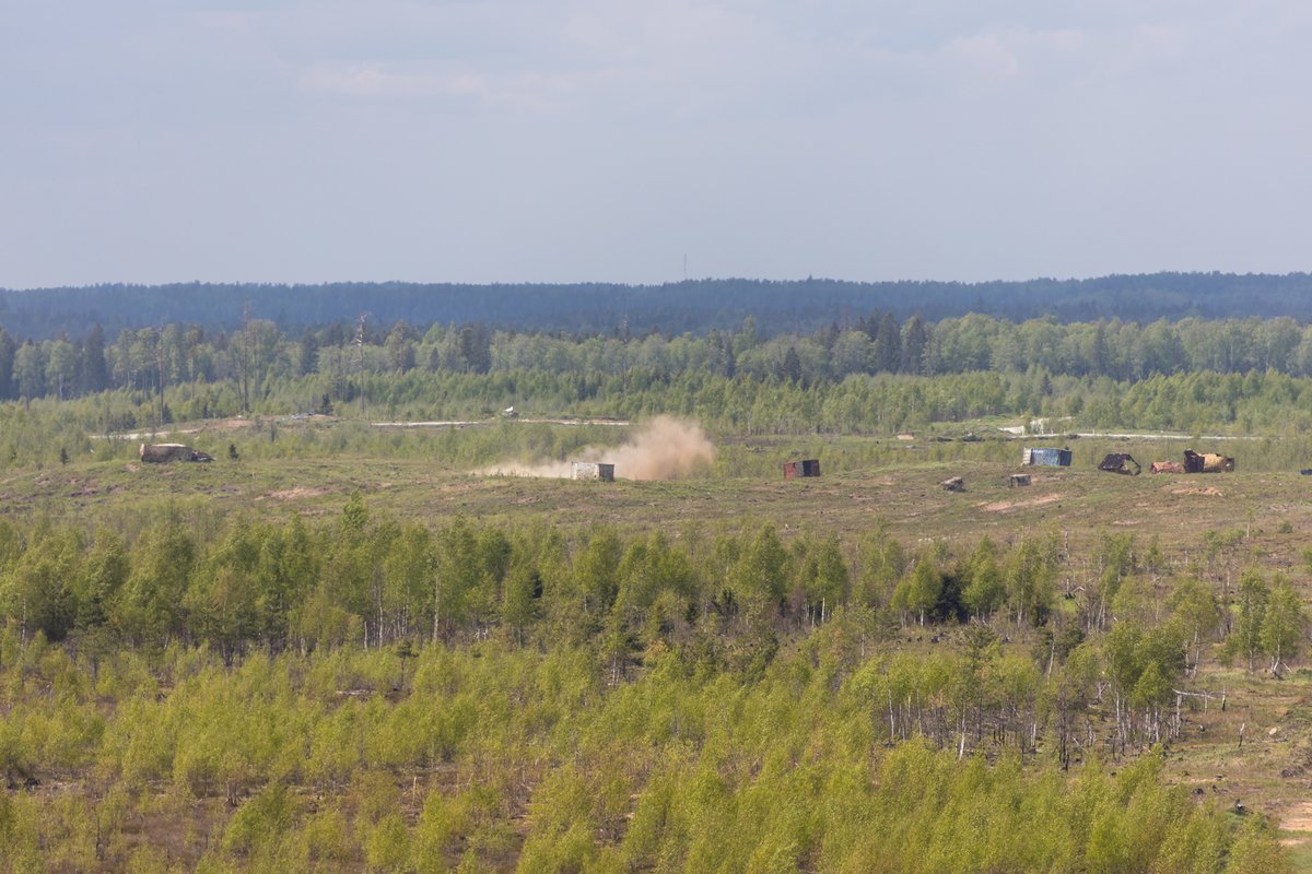 MoD_Estonia's tweet image. Exercise #SpringStorm in #Estonia 🇪🇪 - allied forces practiced air support and fire missions with 🇺🇸 B-1 bombers and 🇬🇧 Eurofighter Typhoons. Great example of #ForwardDefence at work: cooperation with Allies more important than ever in current security environment. #WeAreNATO