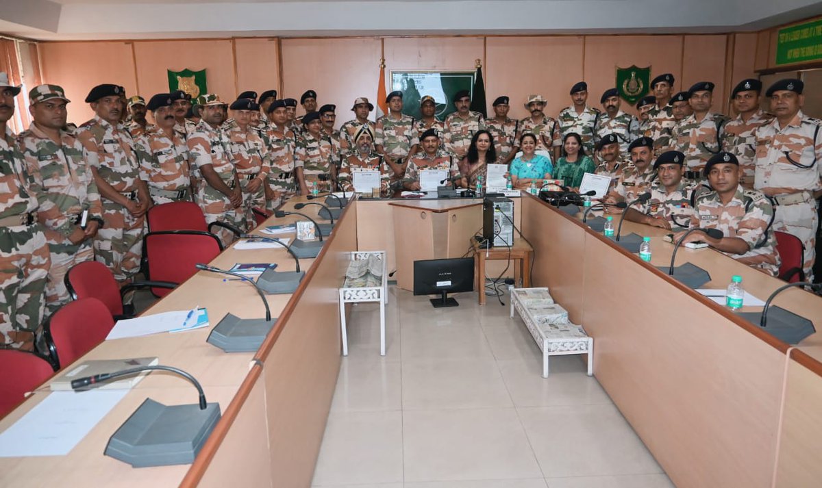 Closing ceremony of 'Stress Counselling Workshop' was organized at BTC ITBP, Bhanu, Haryana. Sh.I.S.Duhan, IG delivered the vote of thanks to the guest faculty.