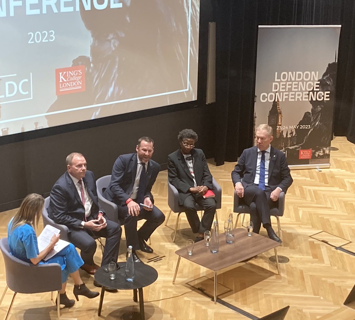 “19 out of 20 years in Afghanistan, we never had a clear objective” - @general_ben on command and leadership in the final panel from Day 2 at the London Defence Conference #LDC2023 with @haynesdeborah @LukeDCoffey @FunmiOlonisakin & @markomihkelson👇👇