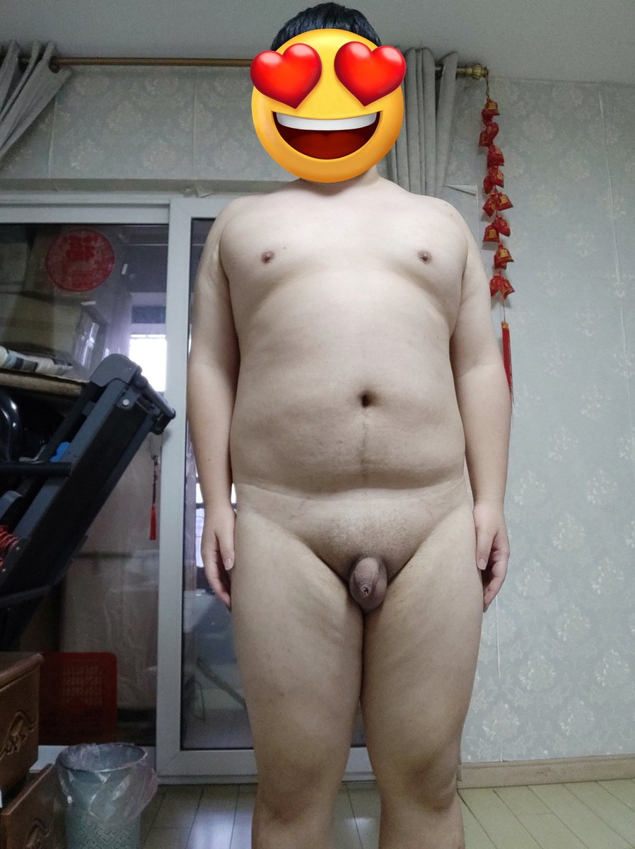 chaoduanxiao's tweet photo. 欢迎各位爸爸妈妈来玩贱狗，贱狗Q：2986718525
点赞转推私信贱狗可以获得四张无码图和一部露脸视频哦
#贱狗 #曝光奴 #猪奴 #露出 #短小 #废物鸡巴 #公厕 https://t.co/wYp3k1Pal7