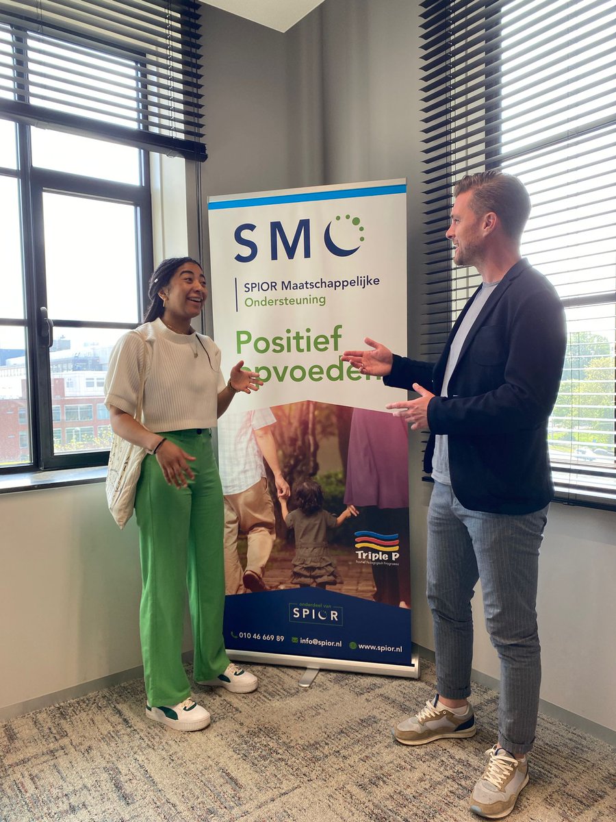 lsvlieger's tweet photo. Zoals te zien; afgelopen week een vet gezellig gesprek bij #Spior Rotterdam gehad. Leuk om te horen waar zij mee bezig zijn en waar ze zich voor inzetten. Zo zijn ze nu bezig met een onderzoek over het welbevinden van moslimstudenten✨️💪🏽 https://t.co/SmH2C8KL6d