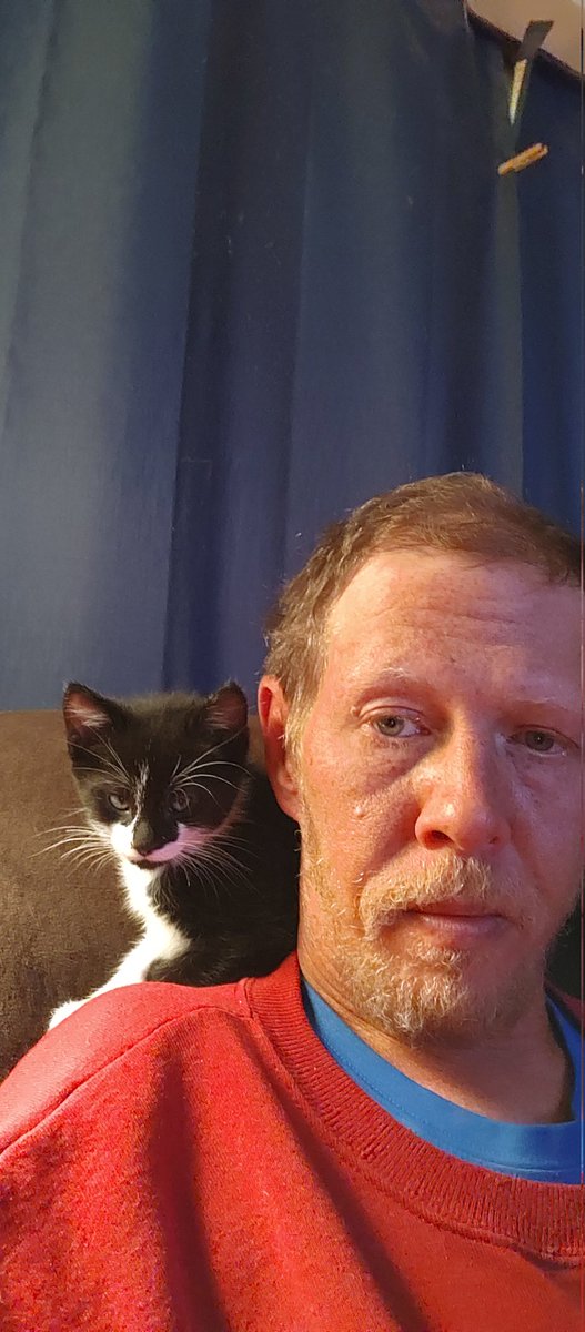 Jasonea76's tweet photo. My new partner in crime! https://t.co/eDUAL5dlKm