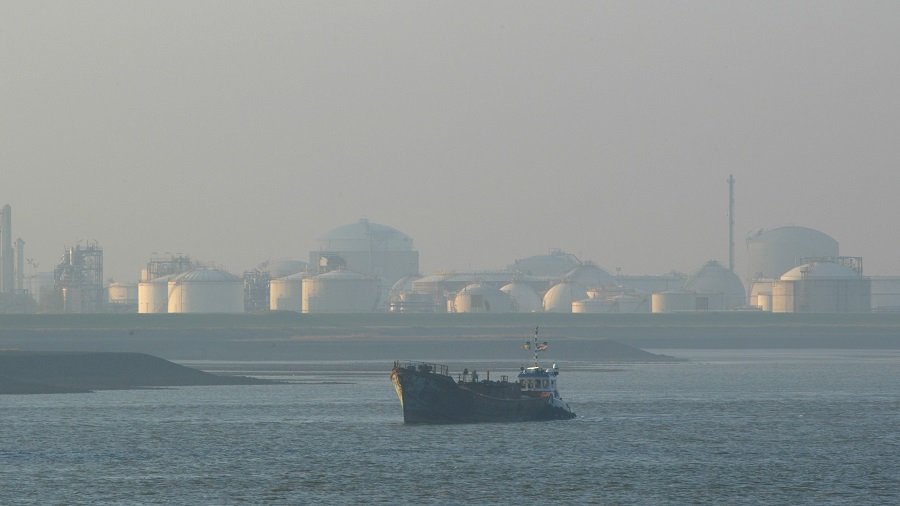 De Staat stelt het chemieconcern 3M officieel aansprakelijk voor de PFAS-schade die de fabriek bij Antwerpen heeft veroorzaakt in de Zeeuwse Westerschelde. Er volgt nu onderzoek om het schadebedrag te bepalen waarvoor een vergoeding zal worden geëist.
h2owaternetwerk.nl/h2o-actueel/st…