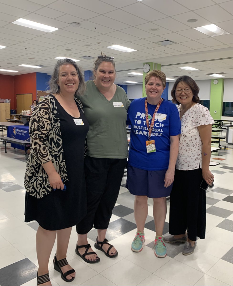 D97 First Annual Migrant Resource Night was a success! We had interpreters, transportation, childcare, and <a href="/DiNicosPizza/">Di Nico's Pizza</a> with a generous donation! Thank you <a href="/d_j_middleton/">Donna Middleton</a> <a href="/ChristineZelaya/">Dr. Christine Zelaya</a>  MPAC <a href="/MaestraUrbina/">Mary Urbina</a> <a href="/martukein/">Marta Barriga</a> <a href="/PEPProject_org/">SK</a> <a href="/OakPark97/">Oak Park District 97</a> #holmeshawks