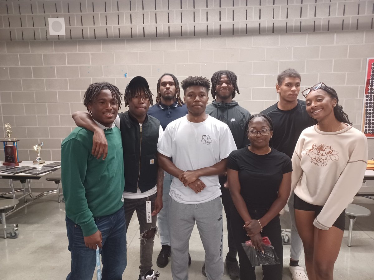 Thank you seniors!  It's been my pleasure. Go be great! <a href="/ramsxct/">Rams XC & Track</a>