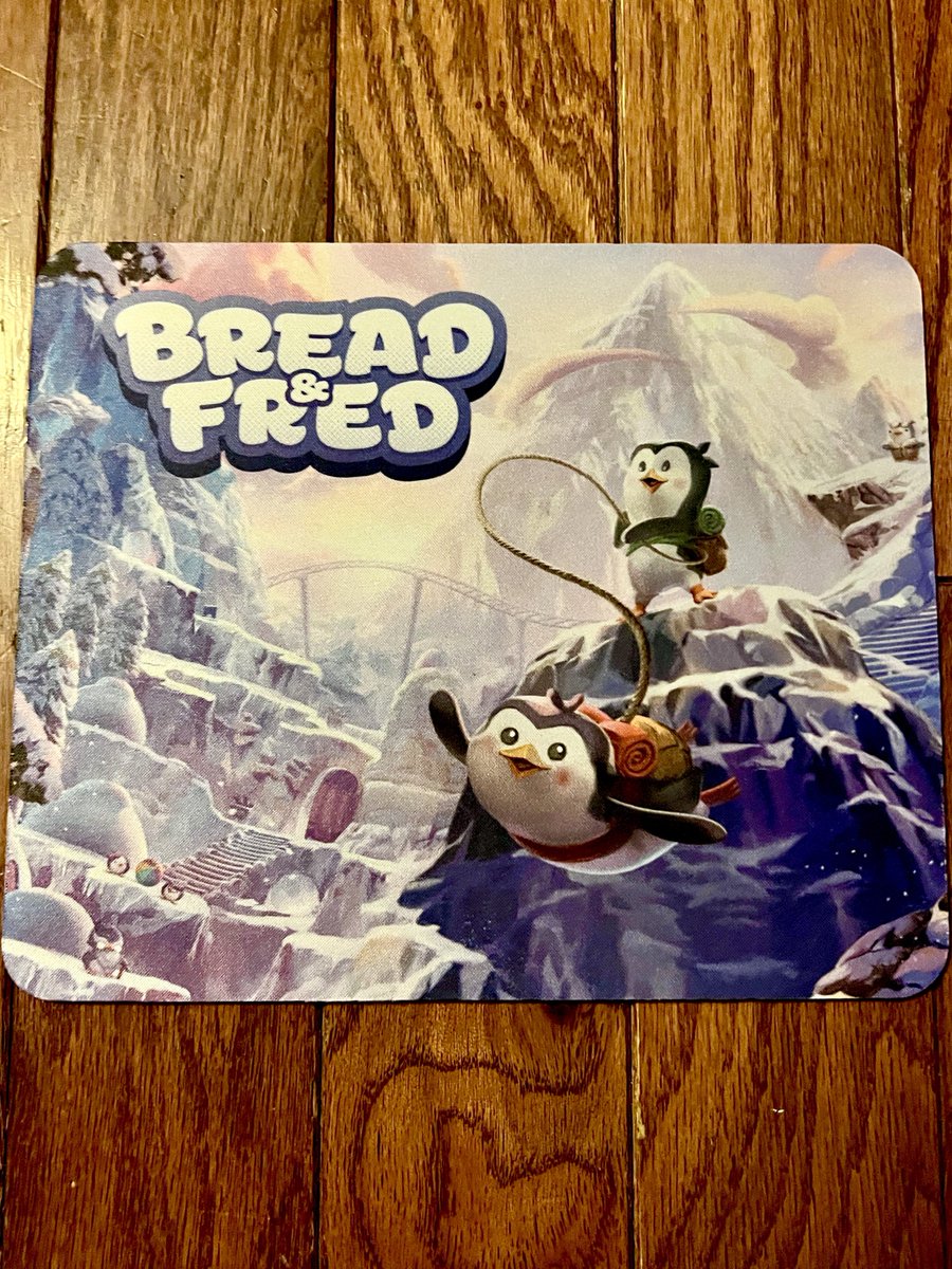 Apogee_Ent's tweet photo. GIVEAWAY TIME! 

Three goodies: Duke Nukem 3D jewel case, a Duke 3D mouse pad, and a Bread &amp; Fred mouse pad.

To enter, just Wishlist B&amp;F on Steam, and also RETWEET this post. And hopefully enjoy your climb to the peak!

Ends Friday, free shipping worldwide. https://t.co/9rquBpiXQS