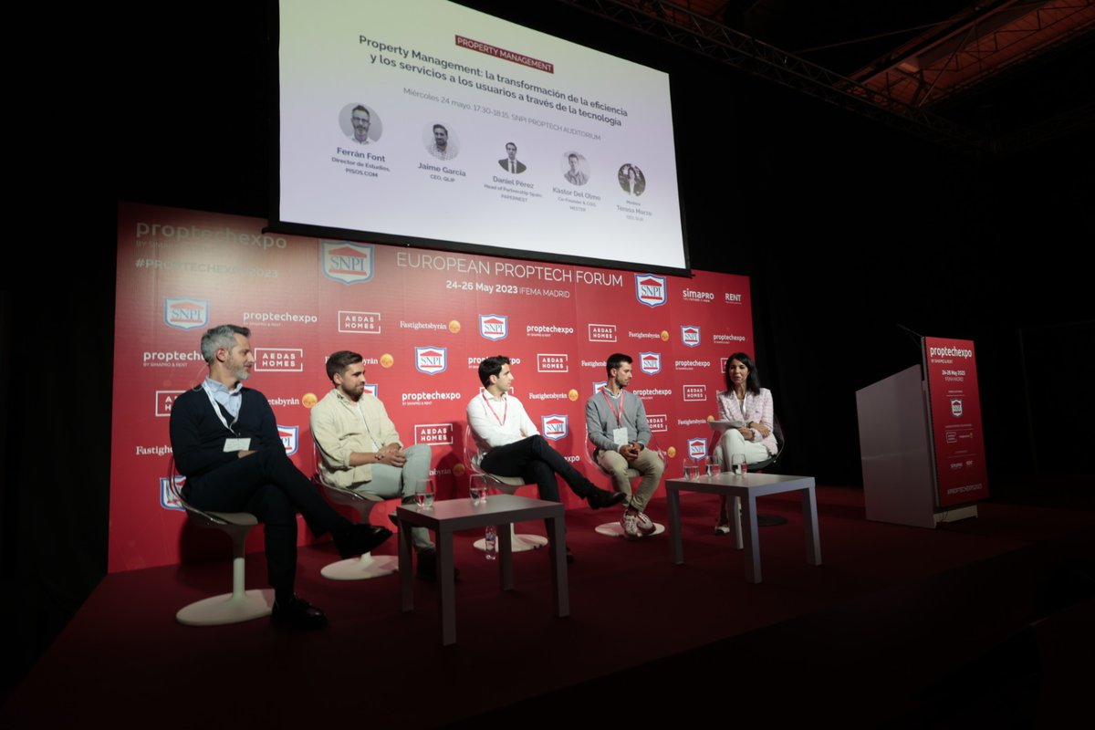 simaexpo's tweet photo. 📝Termina la primera jornada de #PROPTECHEXPO2023 con “Property Management: la transformación de la eficiencia y los servicios a los usuarios a través de la tecnología”, moderada por Teresa Marzo, CEO de ELIX. https://t.co/4Fph92mb9J