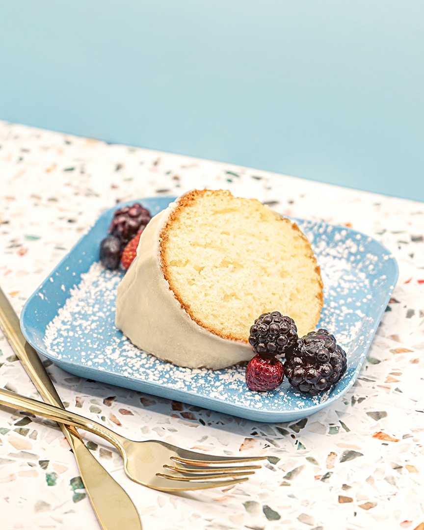 Everyone just wants to have their cake + eat it too.

#creativedirection #freelancephotographer #contentcreator #flatlay #productstylist #njphotographer #thelifestylecollective #studio #studiophotography #onmytabletoday #creativewomen #creativemind #foodstyling #foodphotography