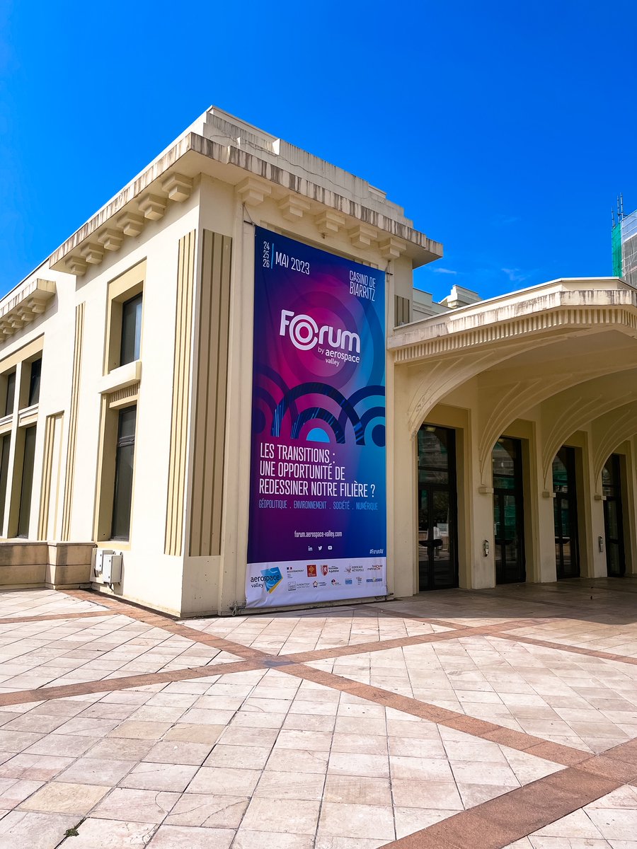 AerospaceValley's tweet photo. [#ForumAV] Lacement du Forum by @AerospaceValley ! Nous sommes ravis de vous accueillir.
M.Arosteguy, Maire de la Ville de Biarritz, nous a fait le plaisir d’inaugurer cette édition aux côtés de B.Darboux, Président.
Suivi du discours d'ouverture par S.Israël d'@Arianespace. https://t.co/PJ9n6BBmLc