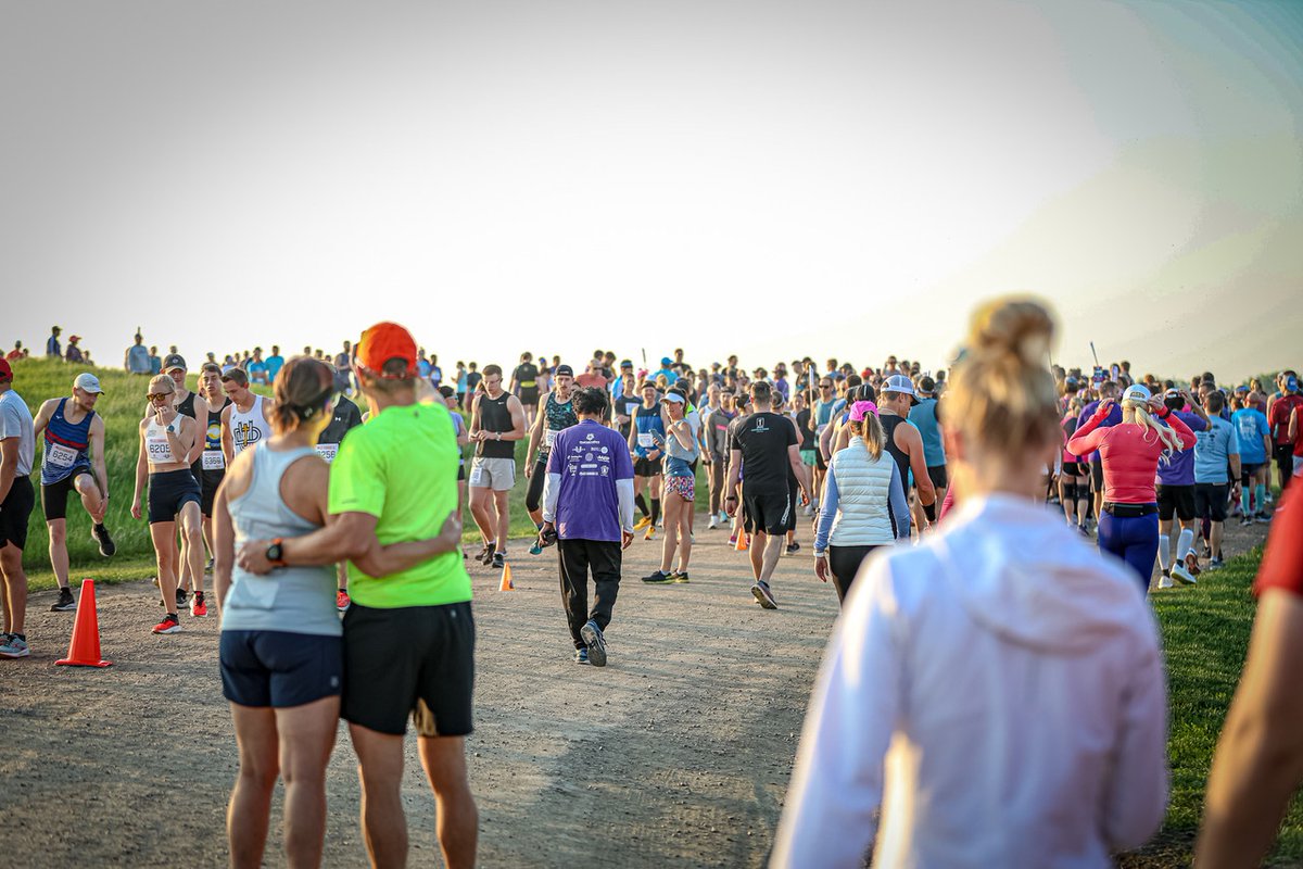 skedaddlerun's tweet photo. What a blast we had this last weekend. Thank you to all participants, volunteers, and sponsors for making this event happen. Check out these amazing start line photos by @blackbootphotography.
#skedaddlerun #siouxfallshalfmarathonskedaddle https://t.co/qz9Zjo0nE7