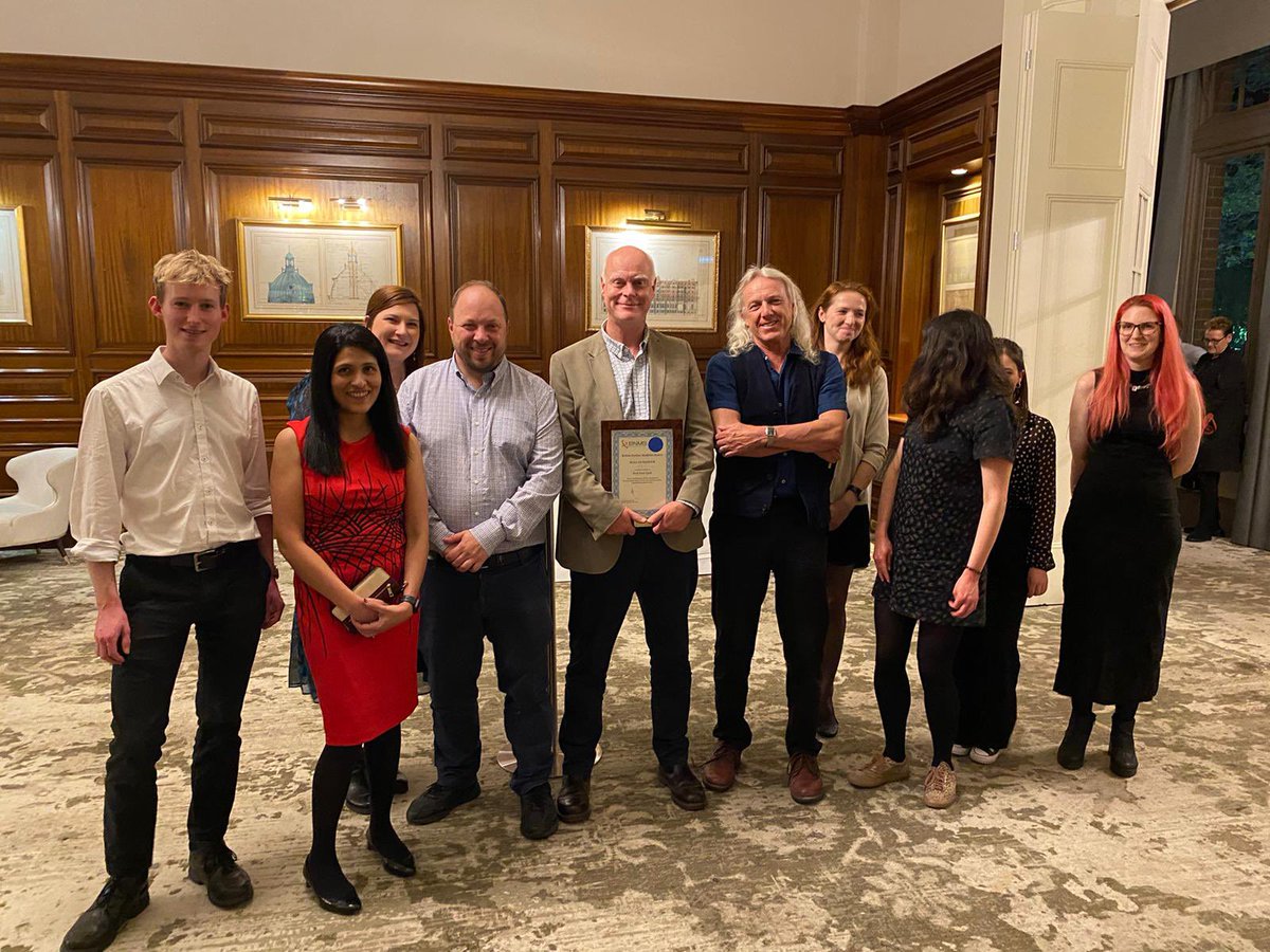 KCLGSTTpet's tweet photo. Members of the @KCLGSTTpet at @BNMSnews Spring meeting in Harrogate. Prof Gary Cook the well deserved recipient of the ‘roll of honour’ award this year 👏🏾👏🏾 https://t.co/8Zt5VD5U51
