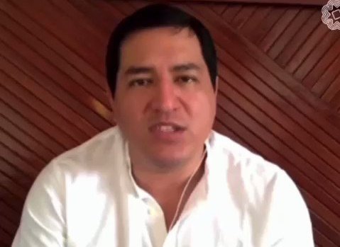 PatronaQuinn_'s tweet photo. Quiero ser cantante famosa pero sin tener que cantar. 🤡🤡
#LeloStyle https://t.co/mNC22fMOpm